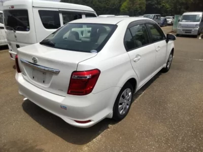 Toyota COROLLA AXIO