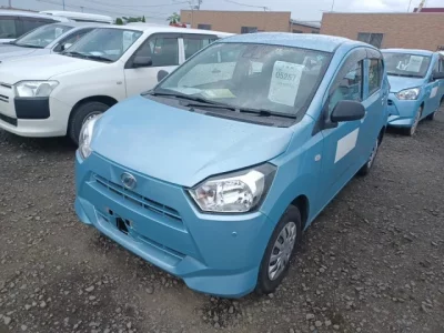 Daihatsu MIRA E S