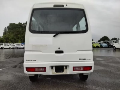 Mitsubishi MINICAB VAN