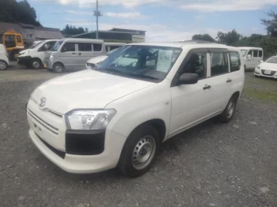 Toyota SUCCEED