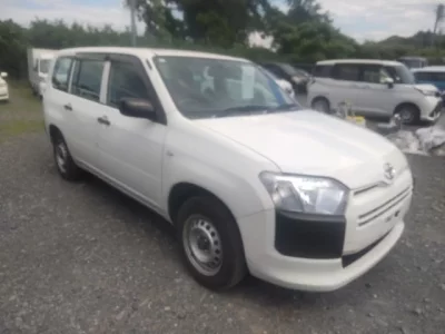 Toyota SUCCEED