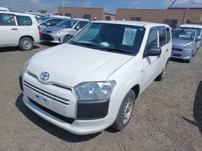 Toyota SUCCEED