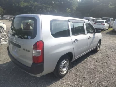Toyota SUCCEED