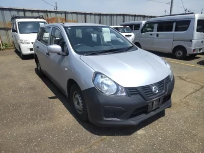 Nissan AD
