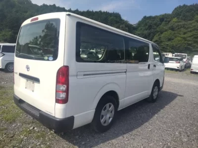 Toyota REGIUS ACE VAN