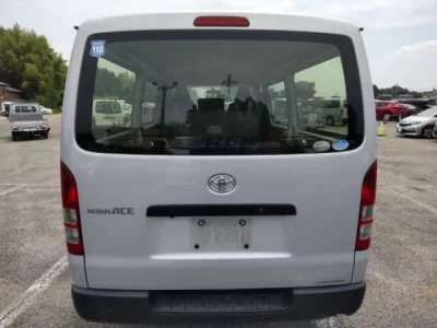 Toyota REGIUS ACE VAN