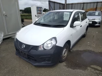 Nissan AD