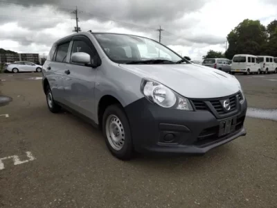 Nissan AD