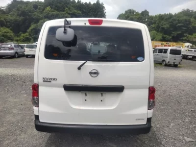 Nissan NV200