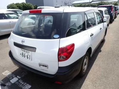 Nissan AD