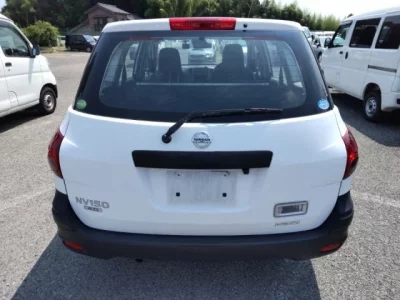 Nissan AD