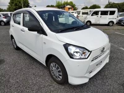 Daihatsu MIRA E S