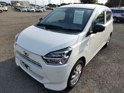 Daihatsu MIRA E S