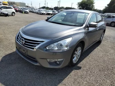 Nissan TEANA