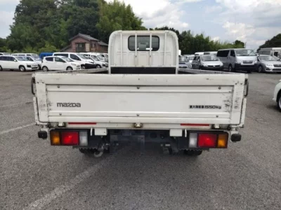 Mazda TITAN