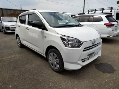 Daihatsu MIRA E S