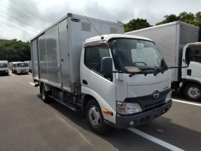 Hino DUTRO