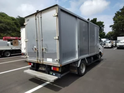 Hino DUTRO