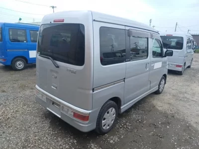 Daihatsu Atrai Wagon