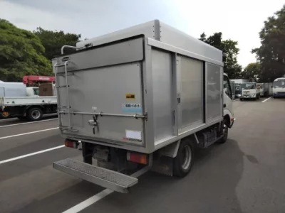Hino DUTRO