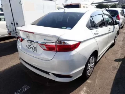 Honda GRACE