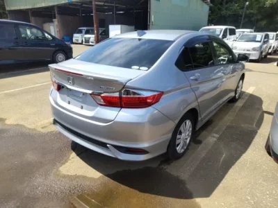 Honda GRACE
