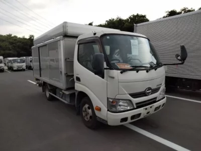 Hino DUTRO