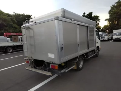 Hino DUTRO