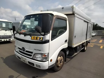 Hino DUTRO