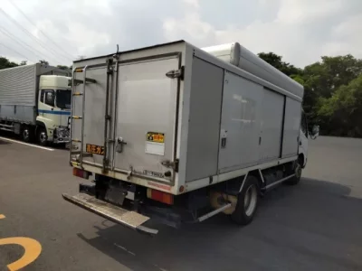 Hino DUTRO