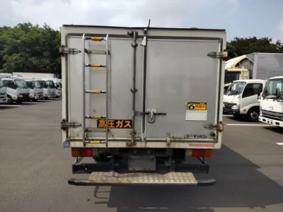 Hino DUTRO