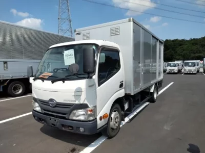 Hino DUTRO