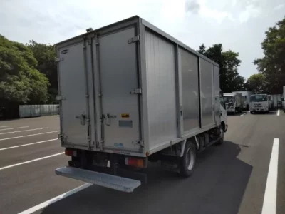 Hino DUTRO