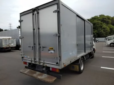 Hino DUTRO