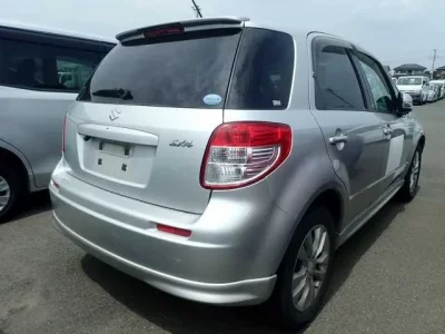 Suzuki SX-4