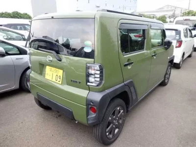 Daihatsu TAFT