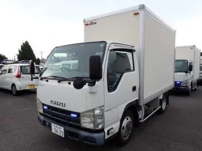 Isuzu ELF