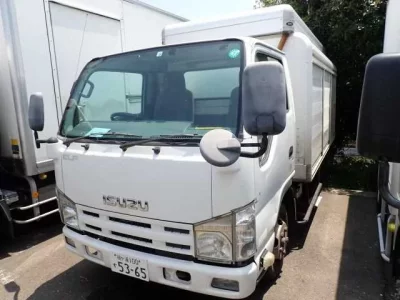 Isuzu ELF