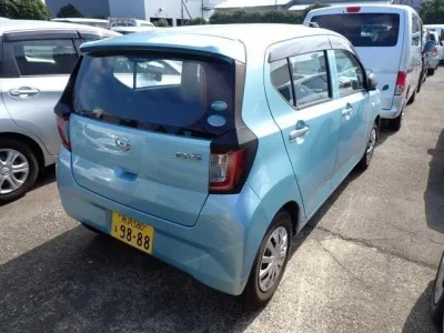 Daihatsu MIRA E S