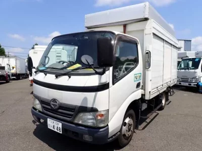 Hino DUTRO