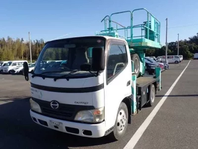 Hino DUTRO