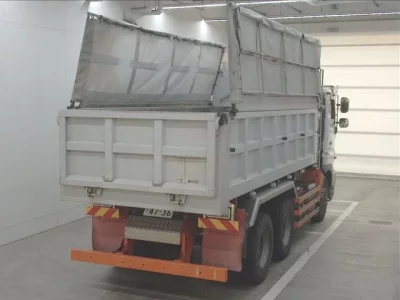 Hino TRUCK