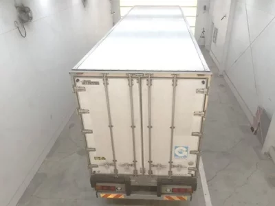 Isuzu TRUCK