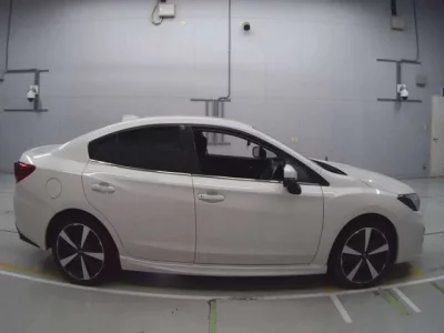Subaru IMPREZA G4