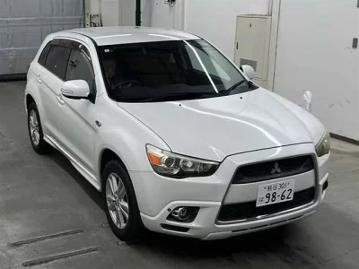 Mitsubishi RVR