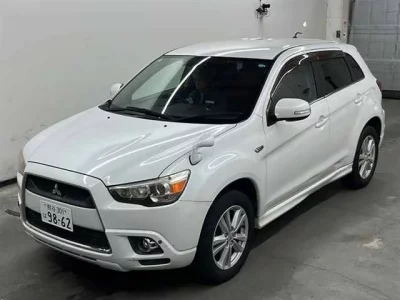 Mitsubishi RVR