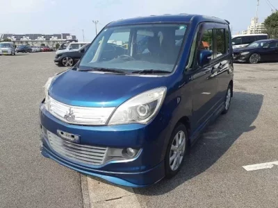 Mitsubishi DELICA D2