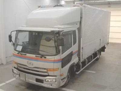 Nissan CONDOR