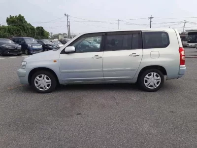 Toyota SUCCEED
