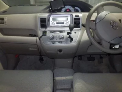 Toyota RAUM